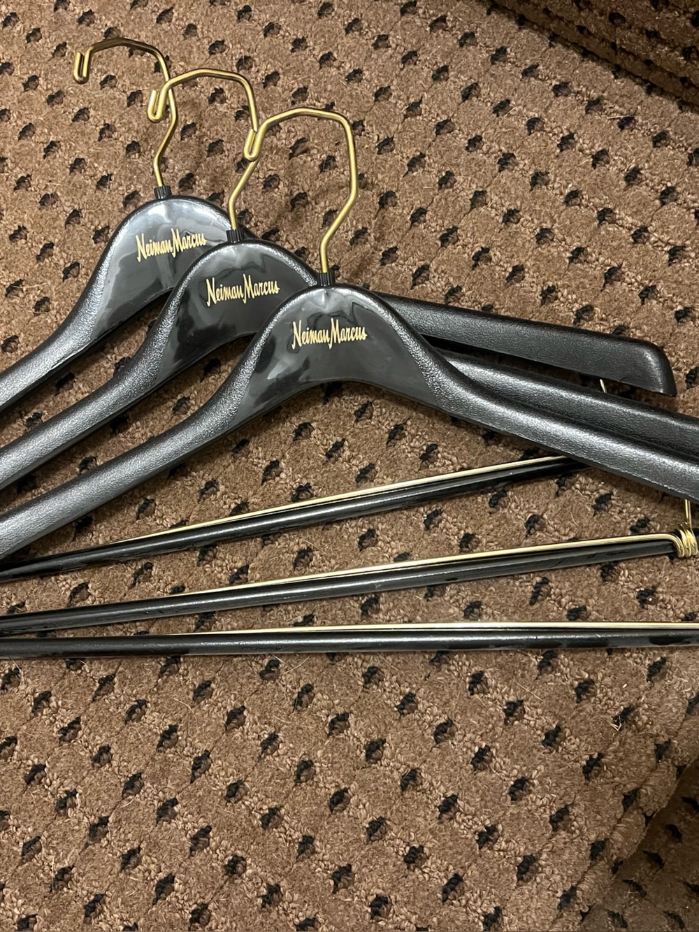 NEIMAN MARCUS Pant/Suit Hangers - Set of 3